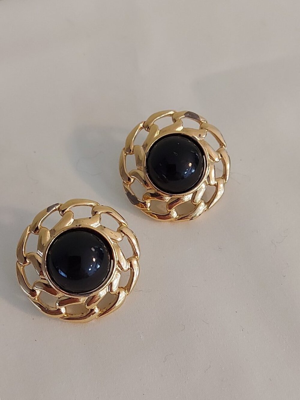 Gold Tone 1990s Black Cabochon Pierced Earrings